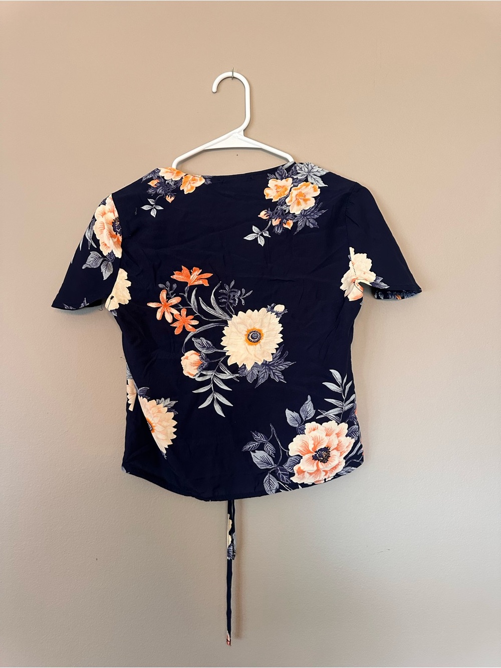 Brandy Melville Navy Floral Tie-Front Blouse OS - Picture 3 of 3